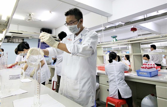 Đối tác
