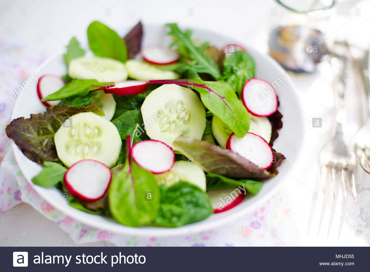 Salad củ cải đỏ baby